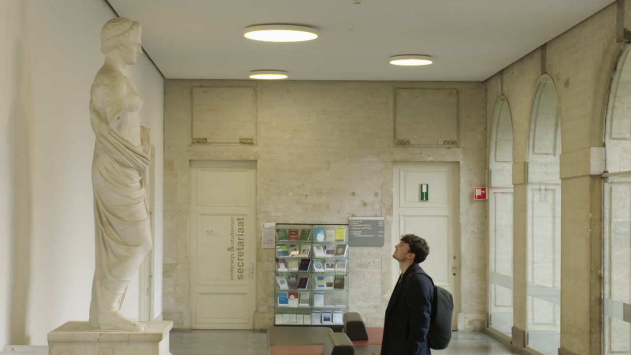 Portret Mathieu Taal en Letterkunde KU Leuven door freelance regisseur Ian Swerts